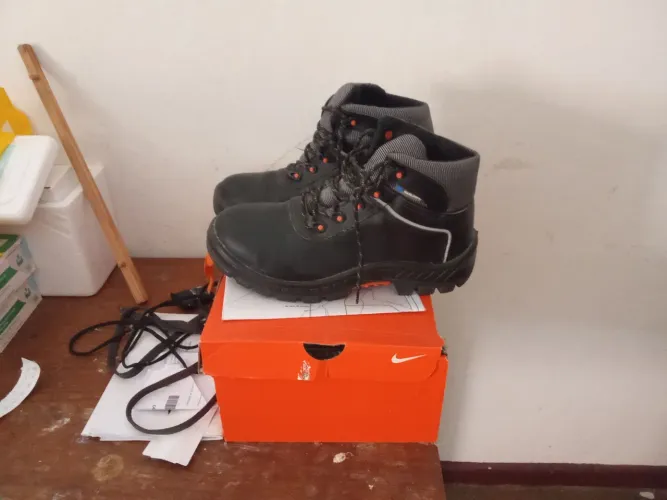 Bota marluvas microfibra 42
