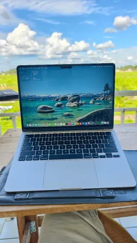 MacBook air m5