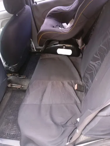 Renault Clio Authentique Hi-flex 1.0 16V 5P 2008