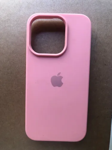 Capinhas iPhone 15 PRO usadas