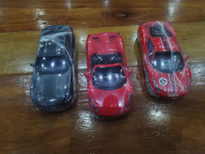 CARRO COLECIONADOR 