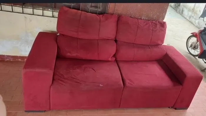 Vendo sofá usado