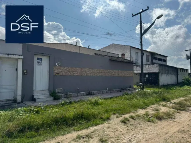 Casa com 3 dormitórios para alugar, 152 m² por R$ 1.700/mês - Parque Iracema - Maranguape/