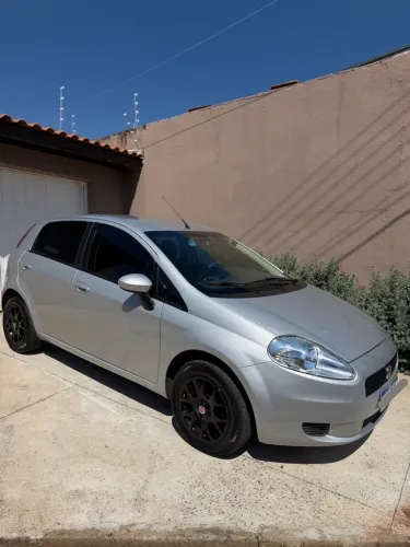 Fiat Punto HLX 1.8 Flex 8V 5P 2008