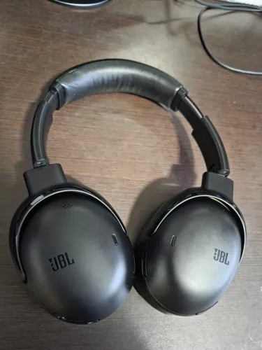 Headphone JBL Tour One M3