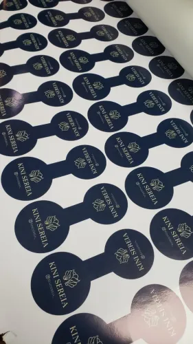 Adesivo lacre para fechar sacolas e embalagens personalizado com sua logomarca
