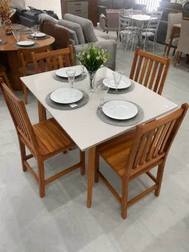 Mesa de Jantar com 4 Cadeiras POUCAS UNIDADES