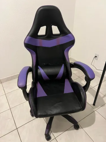 Cadeira Gamer - Impecável