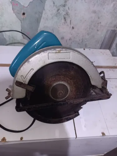 Vendo traçador da Makita 