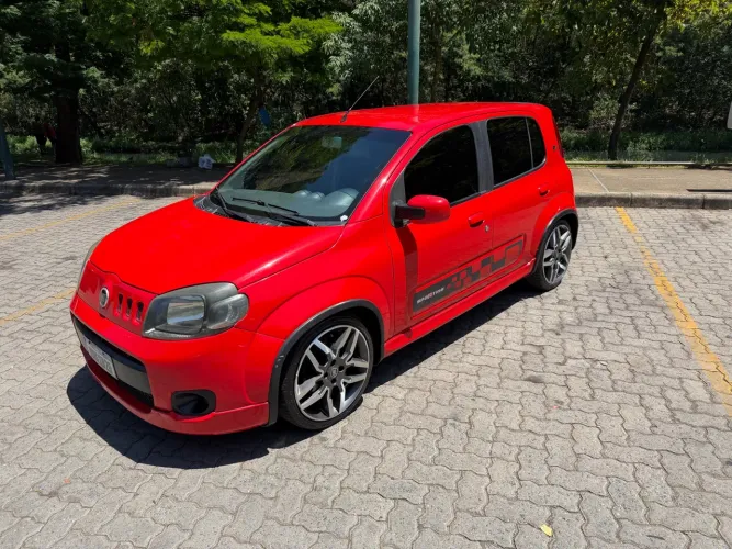 Fiat Uno Sporting 1.4 EVO Fire Flex 8V 4P 2012