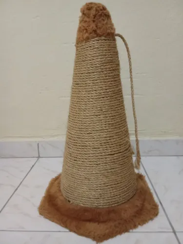 Arranhador de Cone