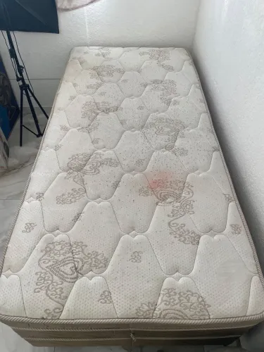 CAMA BOX DE SOLTEIRO - COR BEGE