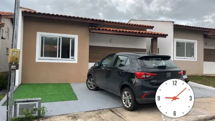 Casa de Condominio Reformada em Execelente Localizacao
