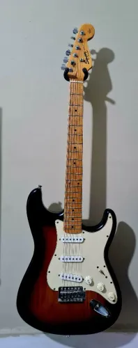Guitarra Fender Squier California Series
