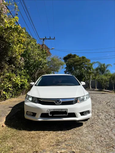 Honda Civic Sedan LXR 2.0 Flexone 16V Aut. 4P 2014