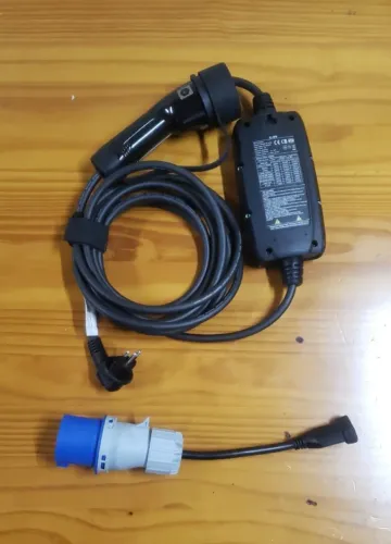 Carregador portátil original Geely + Adaptador Tomada 20a Para 32