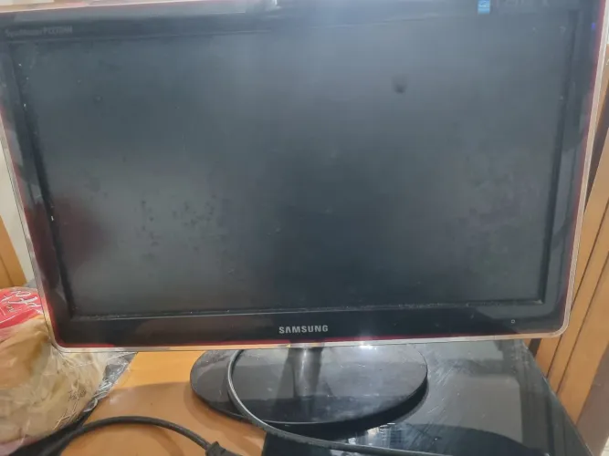 Tv e tela de monitor / vendo 