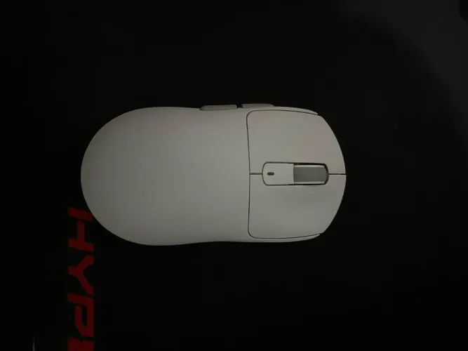 Mouse Gamer Sem Fio Kysona M600 PAW3395 Branco - Excelente Estado