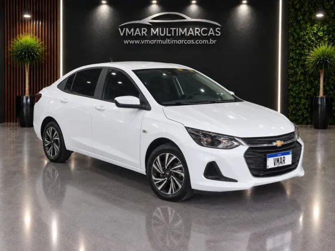 Chevrolet Onix PLUS LT 1.0 12V FLEX MEC. 4P 2024