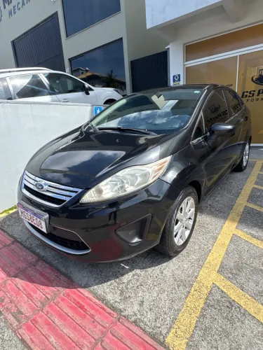 Ford Fiesta Sedan SE 1.6 16V Flex 4P 2011