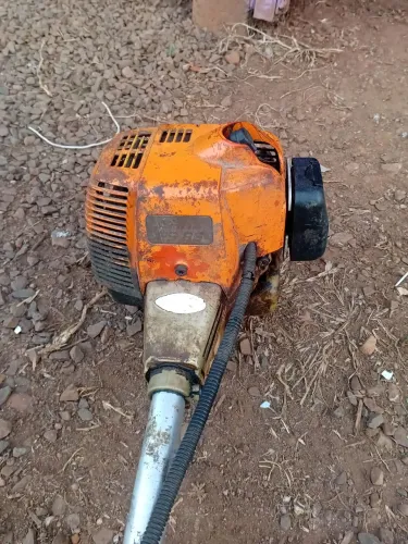 Roçadeira sthill fs85