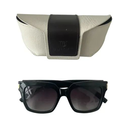 Óculos de Sol Bulget BG8004 A01 Feminino Preto Brilho Degradê