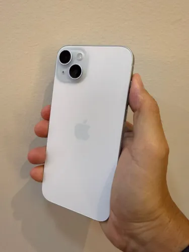 iPhone 15 plus 
