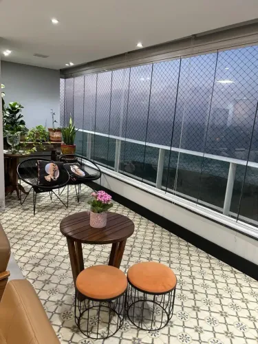 Imóvel para venda possui 217 metros quadrados com 3 quartos em Ponta do Farol - São Luís -