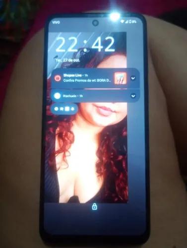Vendo um celular excelente só no ponto de usa Motorola e 23 mais informações *