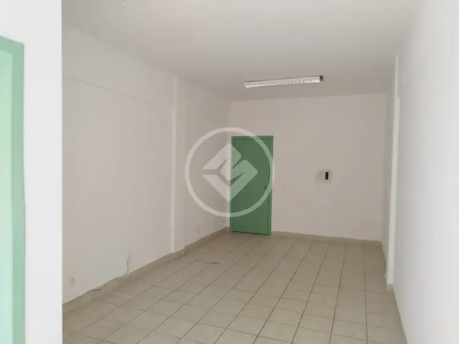 SALA COMERCIAL À VENDA NO BAIRRO SANTA LÚCIA codigo: 380166