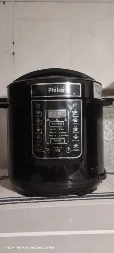 Panela de pressão Philco nova