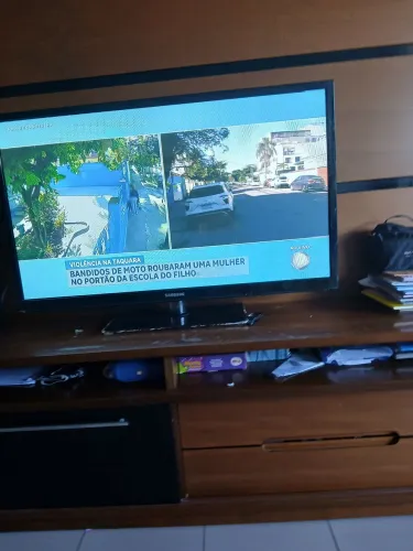 TV Samsung 50 polegadas.