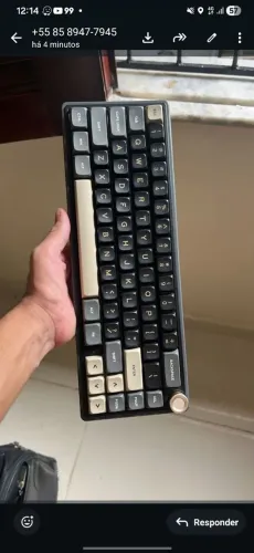 Teclado mecânico Royal Kludge r65
