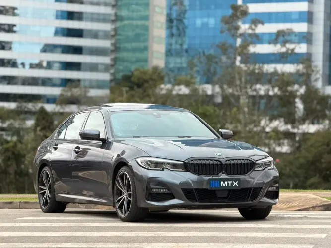 BMW 330E M Sport 2.0 Turbo Híbrido AU 2022