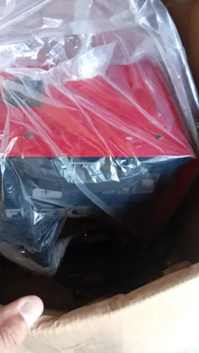 Máquina de solda MIG MAG nova