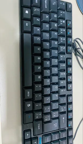 Teclado com fio