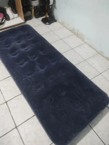 Colchão inflável solteiro