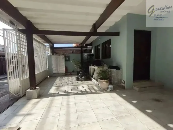 Casa á Venda com 3 Quartos, 188m², 2 Vagas, Ponte Grande, Guarulhos