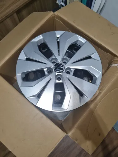 Roda De Ferro Aro 16 Com Calota Orig Vw Tcross