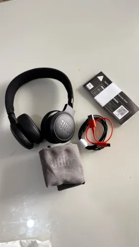 Fone de ouvido Jbl live 675nc