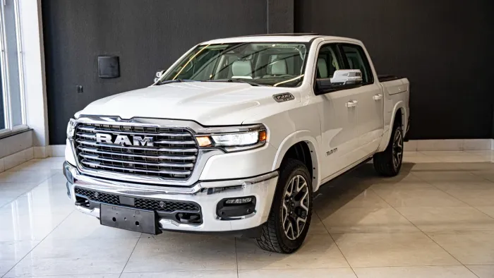 Ram 1500 Laramie 3.0 CD Bi-TB 4X4 Aut. 2025
