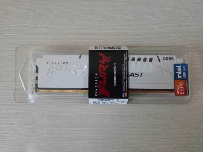 Memória Ram Kingston Fury Beast Expo, 16GB, 6000MT/s, DDR5, CL30, Branco - KF560C30BWE-16
