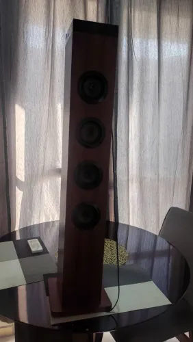 Torre de som acústica