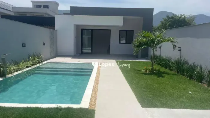 Casa com 3 quartos à venda, 160 m² por R$ 1.300.000 - Vargem Grande - Rio de Janeiro/RJ