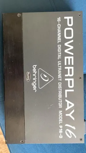 Behringer powerplay16