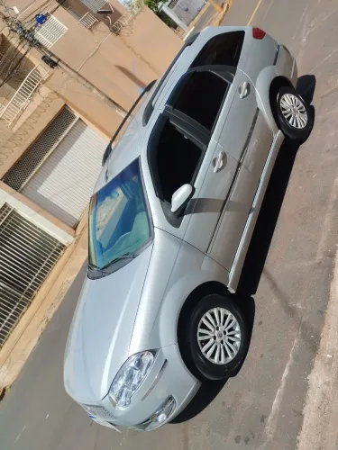Fiat Palio Weekend ELX 1.4 MPI Fire Flex 8V 2009