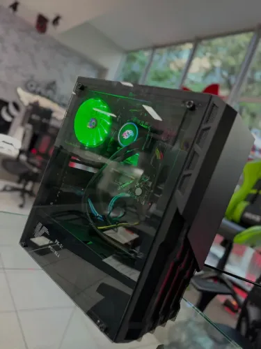 Pc gamer i7- 12650H 2.3GHz  16GB 512GB NVME Windows 11 Water Cooler 240MM  3 Fans RGB  