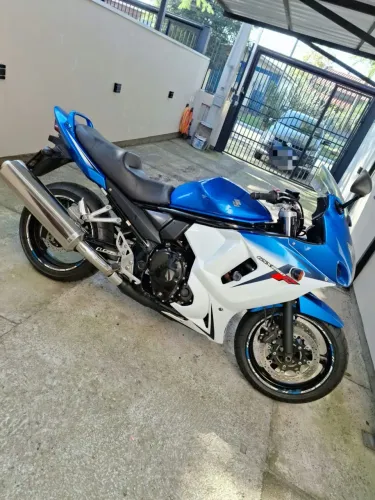 SUZUKI GSX650F 2014 EXTREMAMENTE NOVA