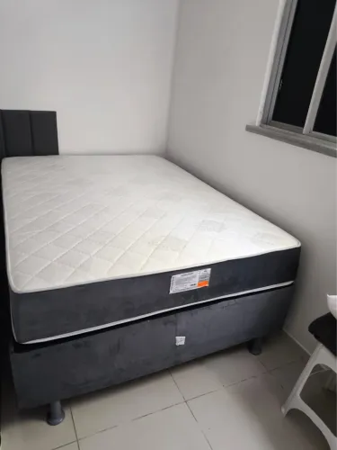 Vendo CAMA BOX CASAL NOVA