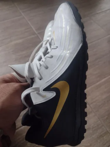 Chuteira Nike sintético N/36